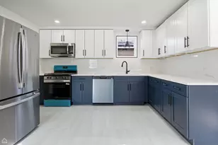 710 Greenbay Ave, Calumet City, IL 60409 - Photo 14