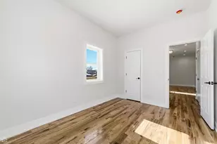 710 Greenbay Ave, Calumet City, IL 60409 - Photo 32