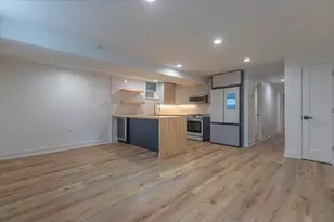 1732 W Beach Ave, Chicago, IL 60622 - Photo 2