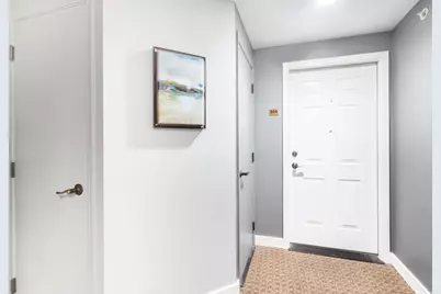 2671 Stone Circle #208, Geneva, IL 60134 - Photo 4