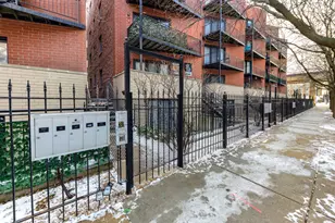 31 E 26th St, Chicago, IL 60616 - Photo 2