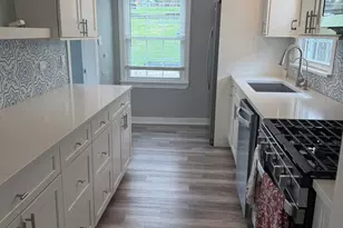 301 Sheldon Ave, Downers Grove, IL 60515 - Photo 4