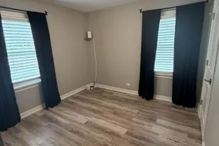 301 Sheldon Ave, Downers Grove, IL 60515 - Photo 6