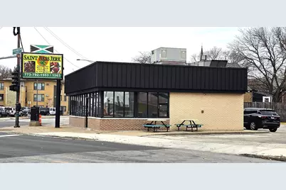 5725 N Northwest Highway, Chicago, IL 60630 - Photo 1