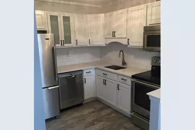 6161 N Hoyne Avenue #512, Chicago, IL 60659 - Photo 4