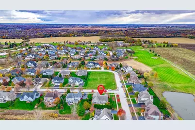 39W918 N Hathaway Lane, Geneva, IL 60134 - Photo 36