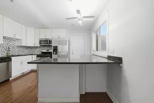 800 S 21st Ave, Maywood, IL 60153 - Photo 6