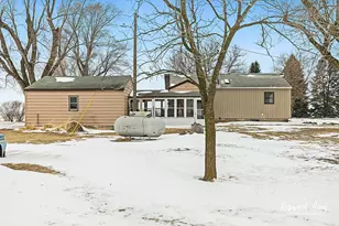 2373 E 3300 North Rd, Saint Anne, IL 60964 - Photo 20