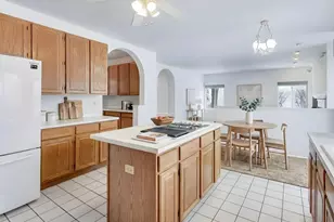 1158 Vista Dr, Gurnee, IL 60031 - Photo 4