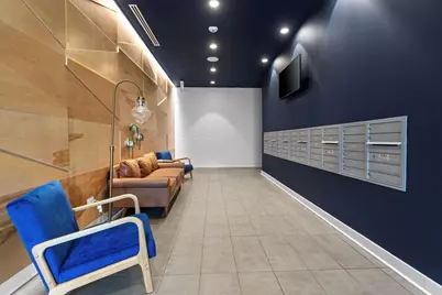 830 N Milwaukee Avenue #401, Chicago, IL 60642 - Photo 2