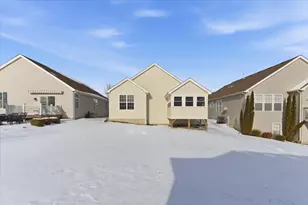 8 E Hague Dr, Antioch, IL 60002 - Photo 22