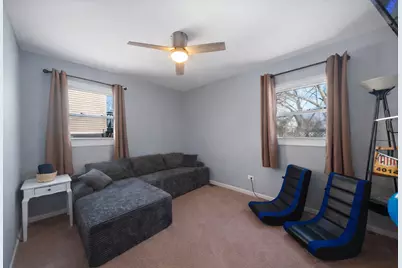 151 Egan Drive, Streamwood, IL 60107 - Photo 14