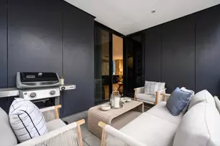 56 W Huron St, Chicago, IL 60654 - Photo 10