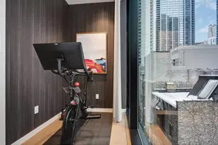 56 W Huron St, Chicago, IL 60654 - Photo 24