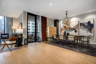 56 W Huron St, Chicago, IL 60654 - Photo 8