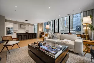 56 W Huron St, Chicago, IL 60654 - Photo 18