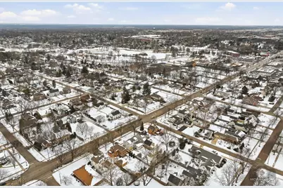 1017 N Main Street, Wheaton, IL 60187 - Photo 32