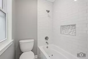 1017 N Main St, Wheaton, IL 60187 - Photo 20