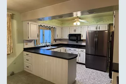 6247 N Kilpatrick Avenue, Chicago, IL 60646 - Photo 10