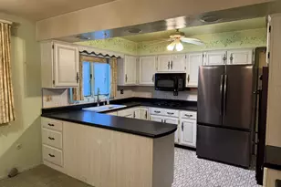 6247 N Kilpatrick Ave, Chicago, IL 60646 - Photo 10