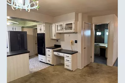 6247 N Kilpatrick Avenue, Chicago, IL 60646 - Photo 12