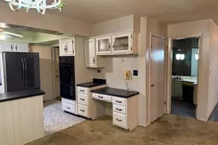 6247 N Kilpatrick Ave, Chicago, IL 60646 - Photo 12