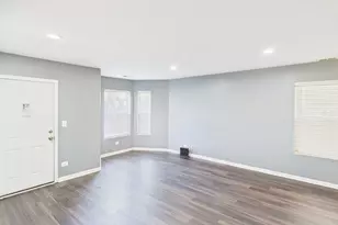 1415 E 71st Pl, Chicago, IL 60619 - Photo 2