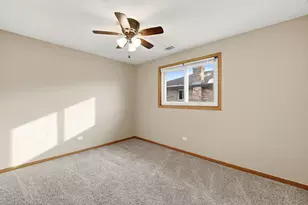 4311 N Grace St, Schiller Park, IL 60176 - Photo 12