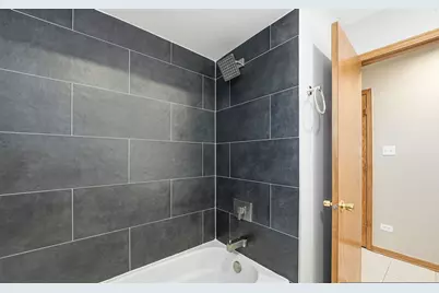 4311 N Grace Street #2, Schiller Park, IL 60176 - Photo 10