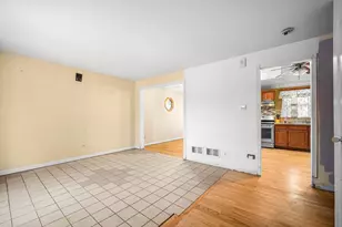 0N160 Sarana Ave, West Chicago, IL 60185 - Photo 4