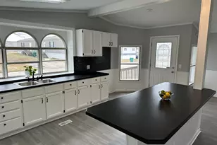 2464 E 29th Rd, Seneca, IL 61360 - Photo 6