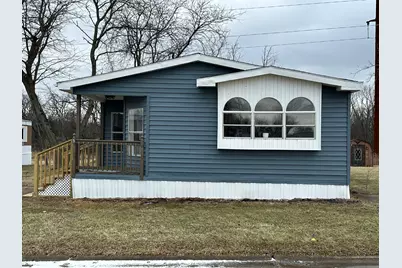 2464 E 29th Road #3, Seneca, IL 61360 - Photo 1