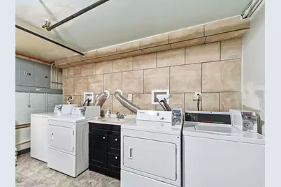 5151 W Agatite Avenue #2, Chicago, IL 60630 - Photo 18