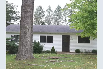 25274 W Lincoln Drive, Lake Villa, IL 60046 - Photo 1