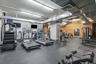 520 W Huron St, Chicago, IL 60654 - Photo 20