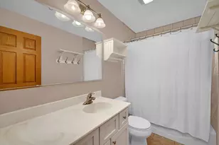 533 Hitchcock Ave, Lisle, IL 60532 - Photo 16