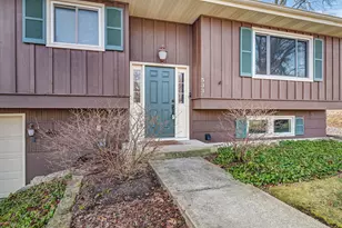 533 Hitchcock Ave, Lisle, IL 60532 - Photo 2