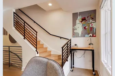 1137 W Monroe Street #9, Chicago, IL 60607 - Photo 12