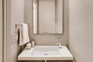 1137 W Monroe St, Chicago, IL 60607 - Photo 30