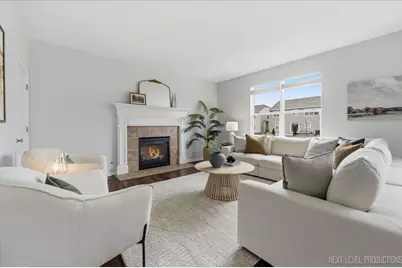 5734 Oak Ridge Way, Lisle, IL 60532 - Photo 12