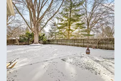 4701 Highcrest Road, Rockford, IL 61107 - Photo 22