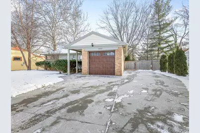 4701 Highcrest Road, Rockford, IL 61107 - Photo 2