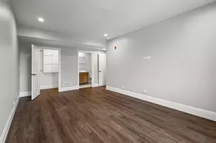 1036 Lake St, Oak Park, IL 60301 - Photo 14