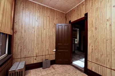 8733 S Buffalo Avenue, Chicago, IL 60617 - Photo 6