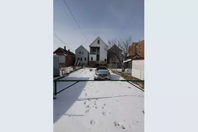 8733 S Buffalo Avenue, Chicago, IL 60617 - Photo 10