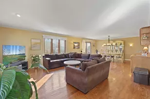 1227 N Ashley Ln, Addison, IL 60101 - Photo 4