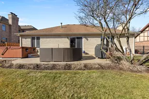 1227 N Ashley Ln, Addison, IL 60101 - Photo 34