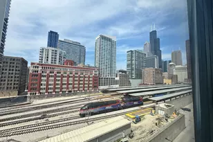 124 W Polk St, Chicago, IL 60605 - Photo 12