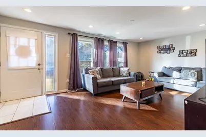 13415 S Mackinaw Avenue, Chicago, IL 60633 - Photo 6