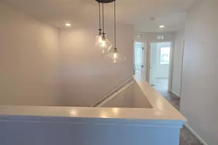 719 Wellington Ln, Cary, IL 60013 - Photo 16